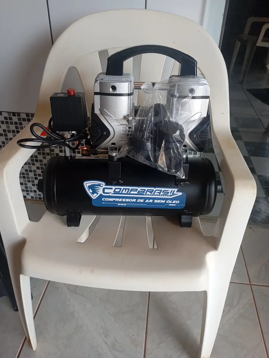 compressor sem óleo silencioso foto real compbrasil silencioso 1200 8l